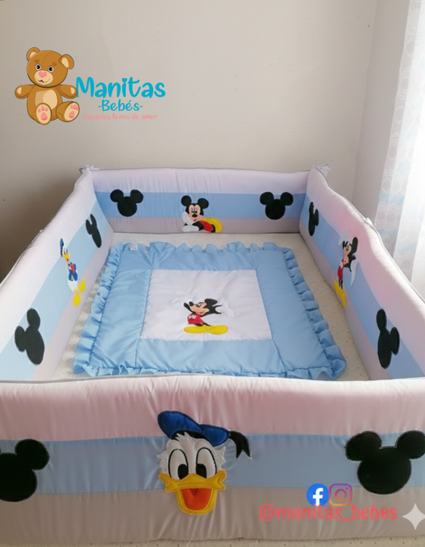 Protectores De Cuna Planos Tres Franjas - Mickey mouse